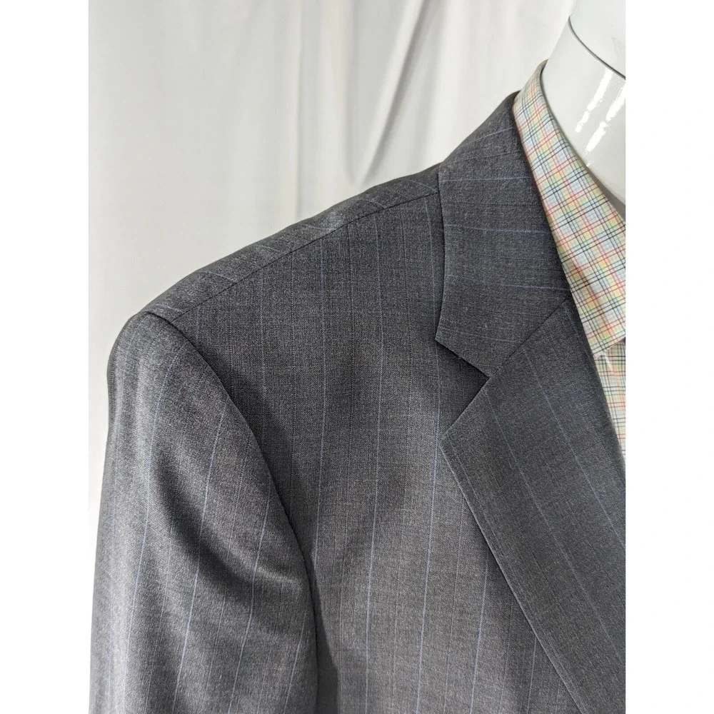 Stafford Blazer Sport Coat Jacket Classic Fit  43R Wool Blend Gray Subtle Stripe